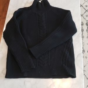 Lululemon sweater